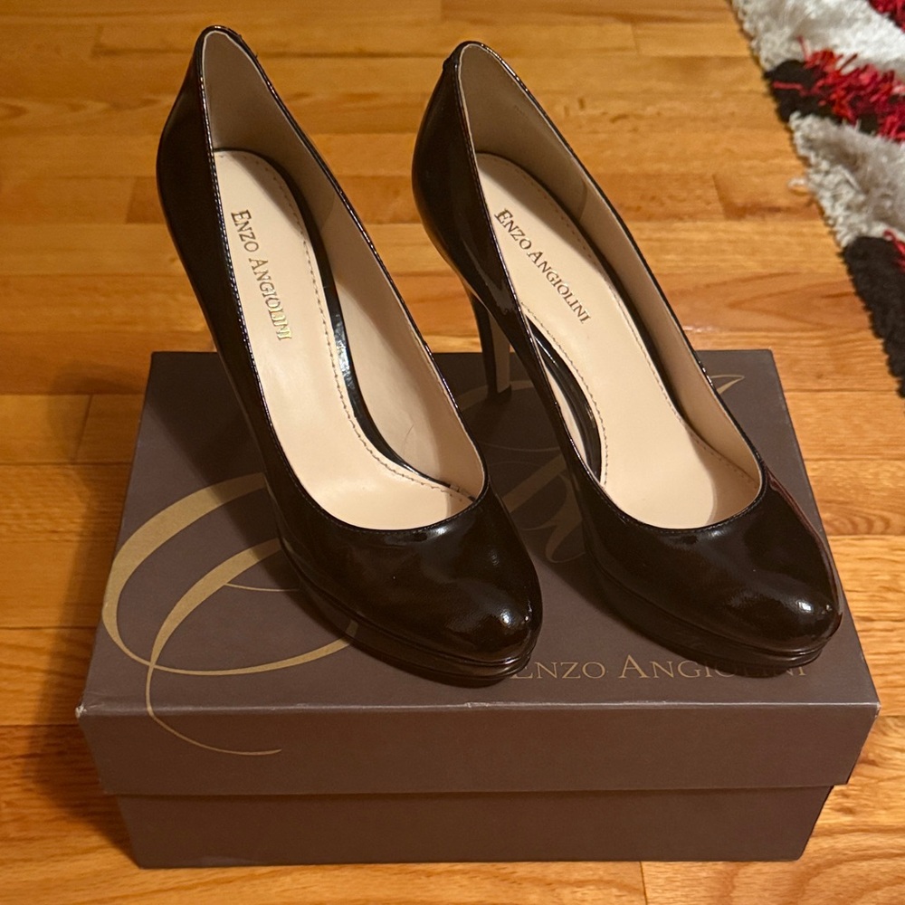 Enzo Angiolini Glossy Black Heels